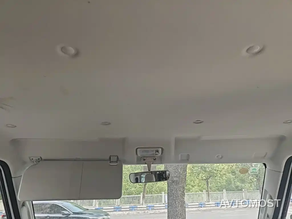 SRM Xinyuan E3L 2024 Standard 6-Seater Bus — фото 16