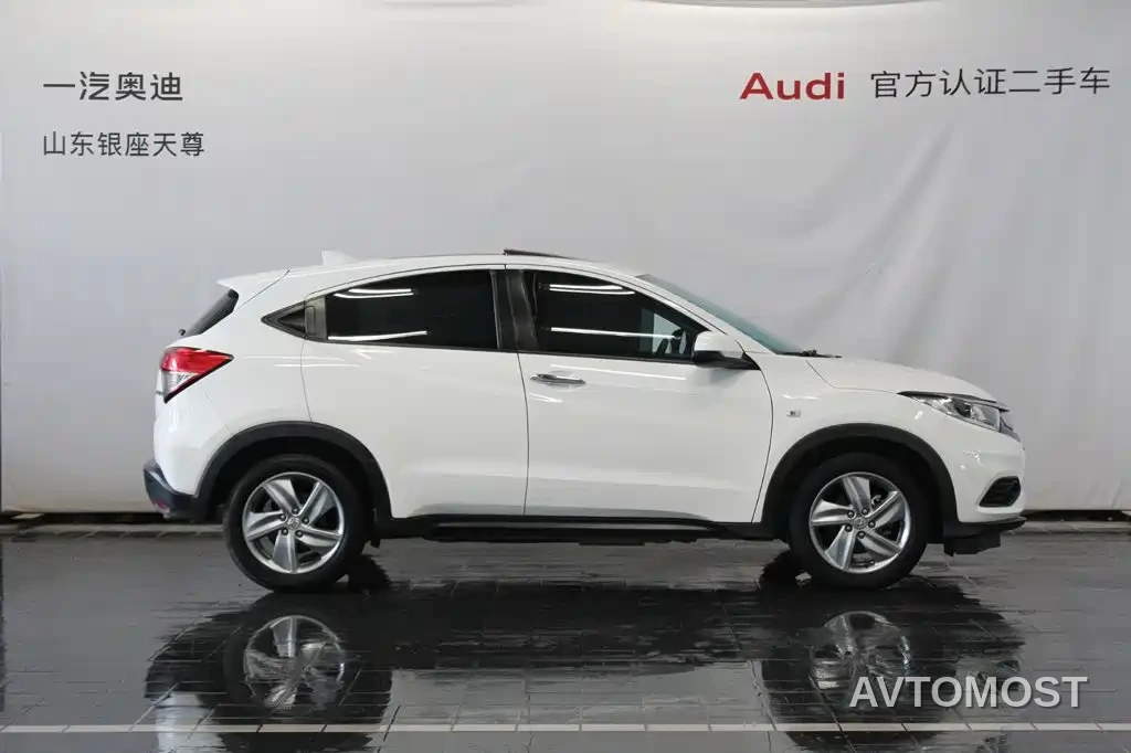 Honda Vezel 2022 1.5L CVT Elite Smart Edition — фото 4