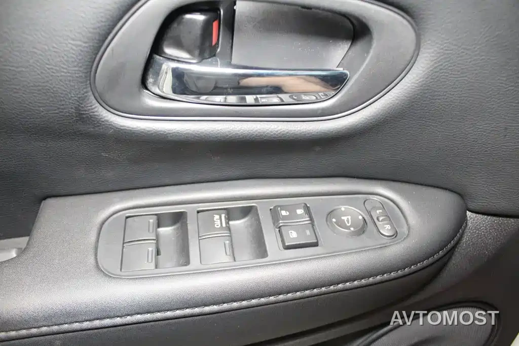 Honda Vezel 2022 1.5L CVT Elite Smart Edition — фото 13