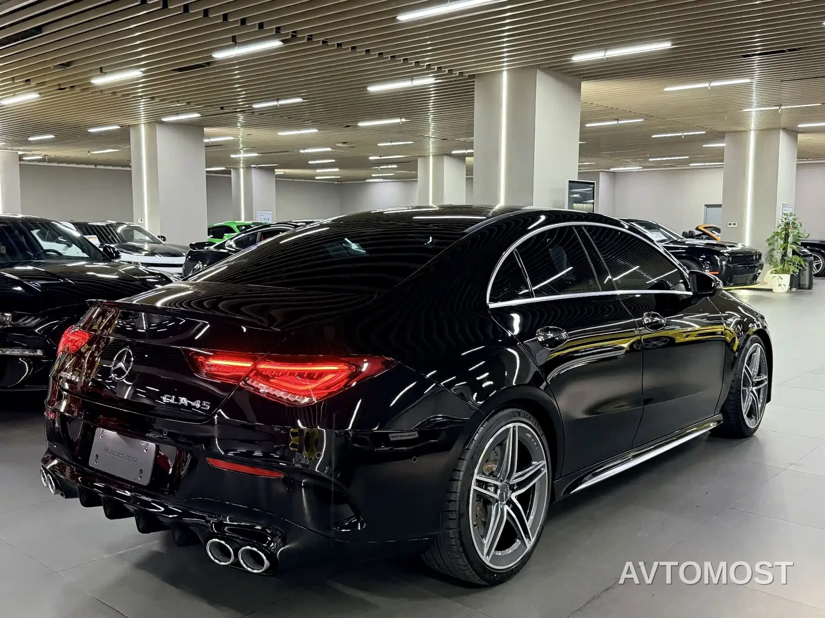Mercedes-Benz CLA AMG 2022 AMG CLA 45 4MATIC+ — фото 9