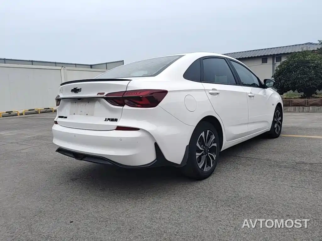 Chevrolet Monza 2022 Mild Hybrid RS 330T Automatic Comfort Edition — фото 7