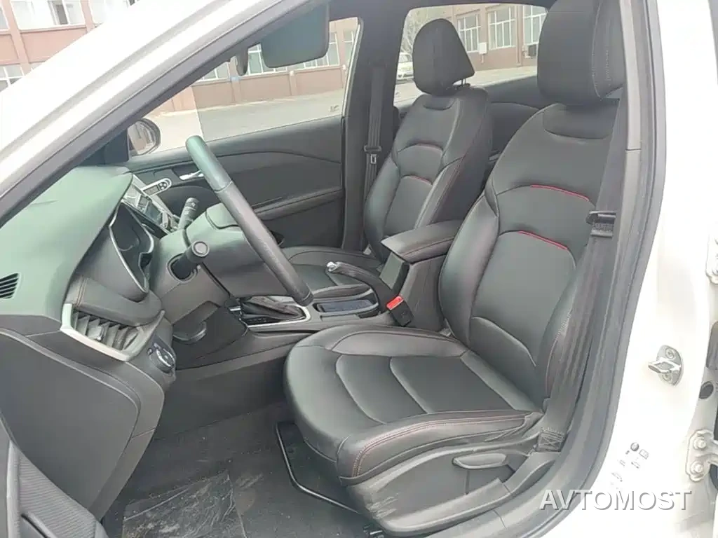 Chevrolet Monza 2022 Mild Hybrid RS 330T Automatic Comfort Edition — фото 15