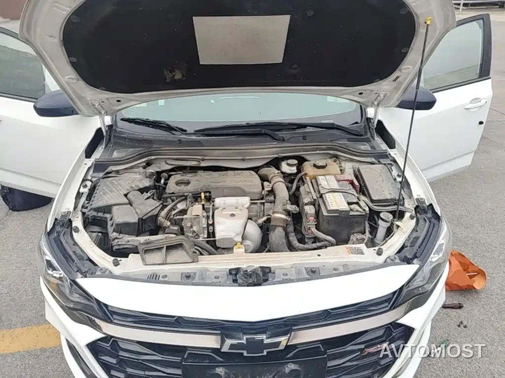 Chevrolet Monza 2022 Mild Hybrid RS 330T Automatic Comfort Edition — фото 19