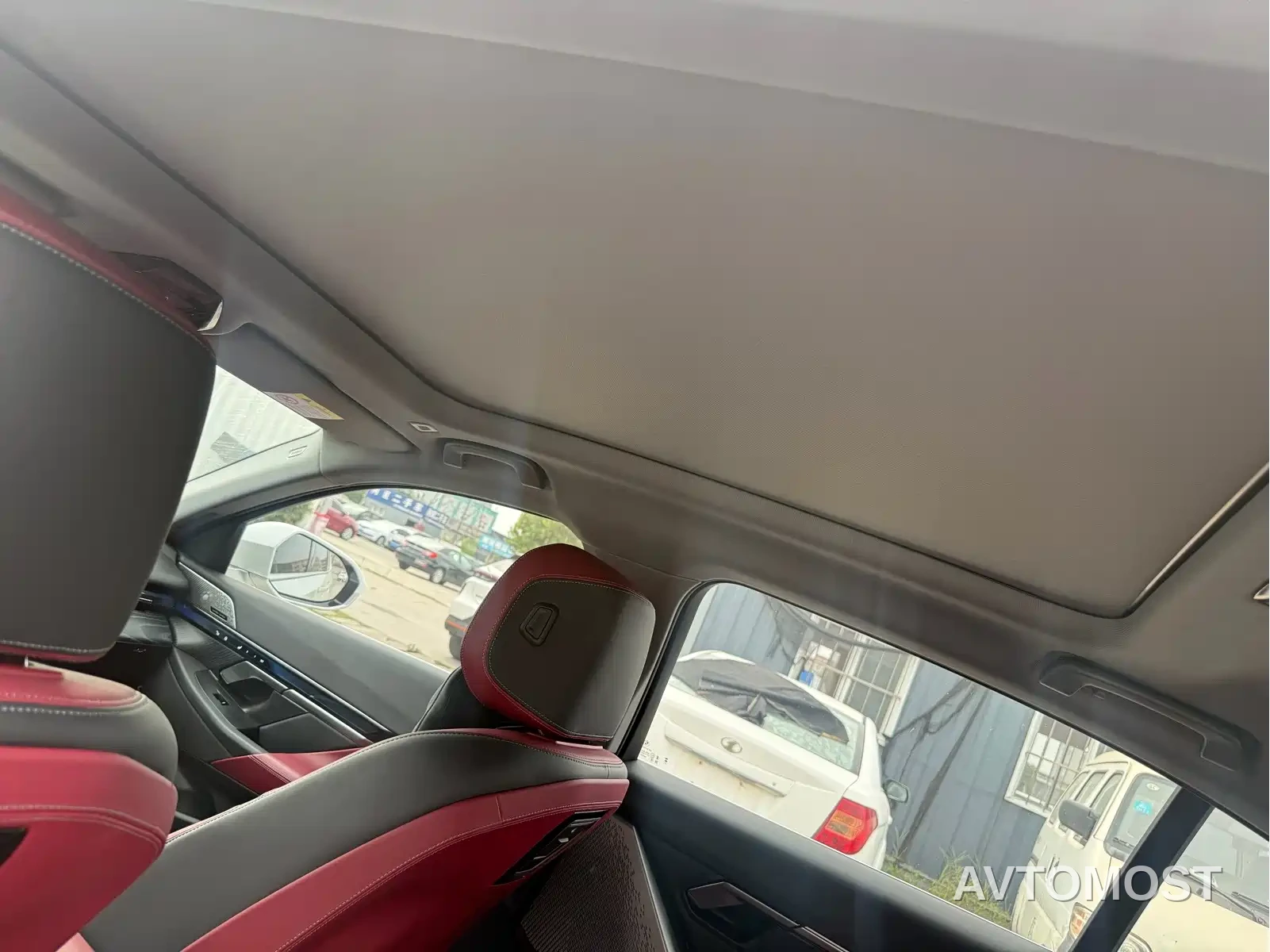 BMW i5 2024 eDrive 35L Luxury Package — фото 5