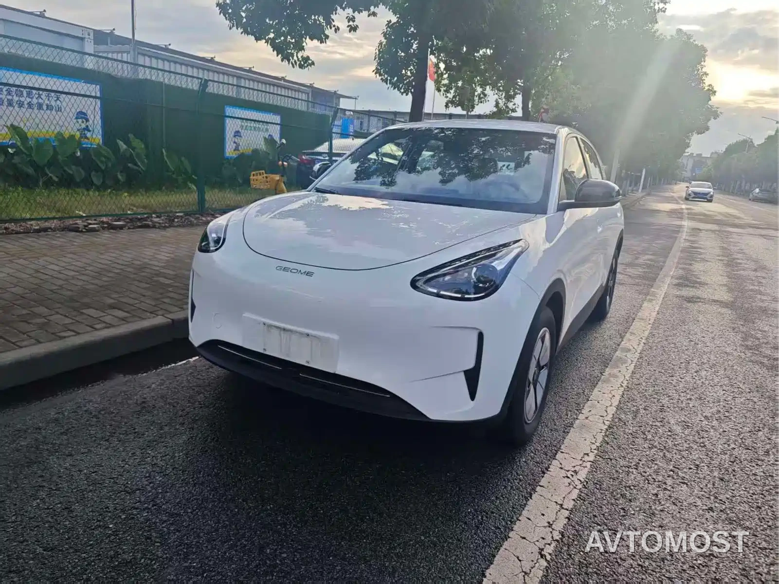 Geely Galaxy Starry Wish 2025 310km Youth Edition — фото 1