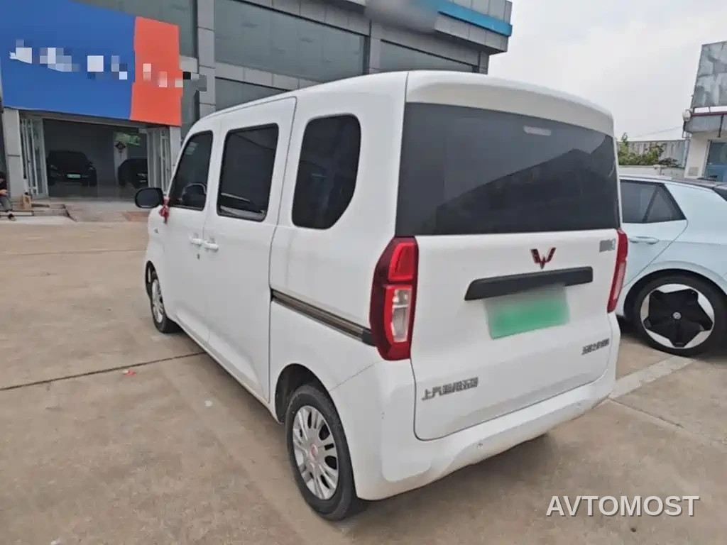 Wuling Zhiguang NEV 2025 Standard Version — фото 3