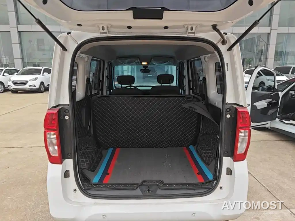 Wuling Zhiguang NEV 2025 Standard Version — фото 16