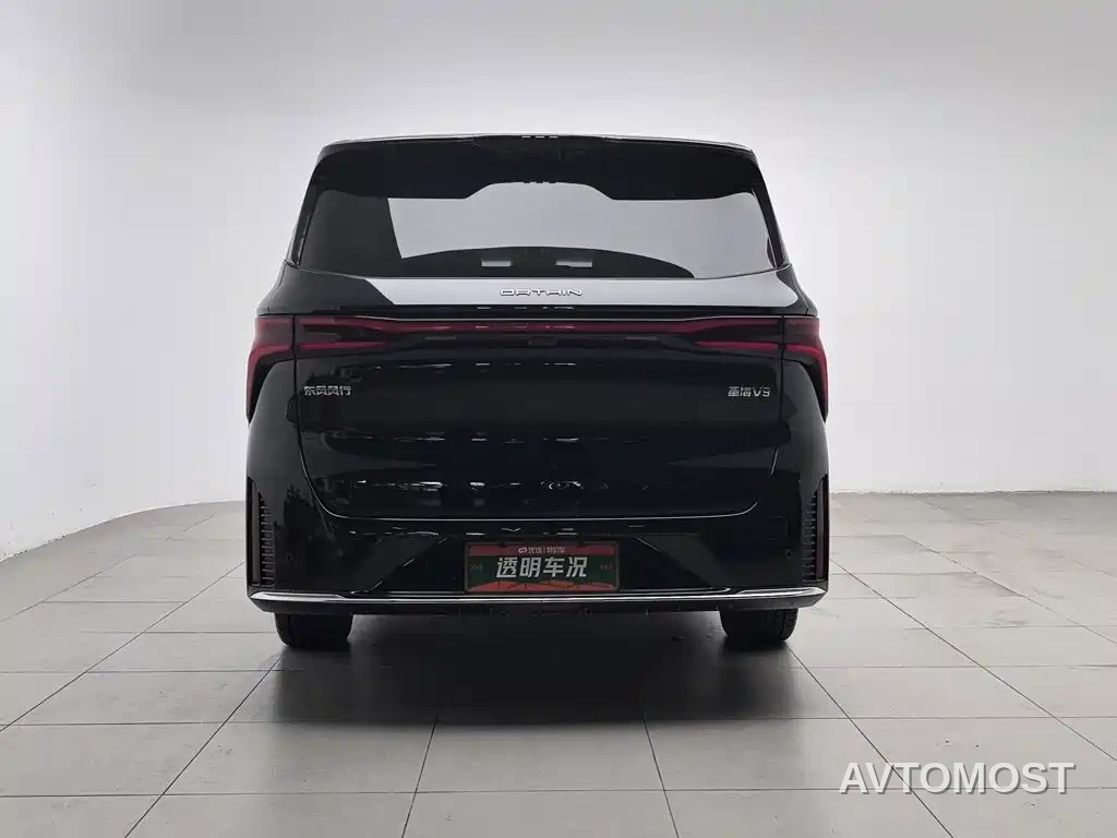 Dongfeng Fengxing Starlight V9 2026 Beyond Joy Series 200km Luxury — фото 4