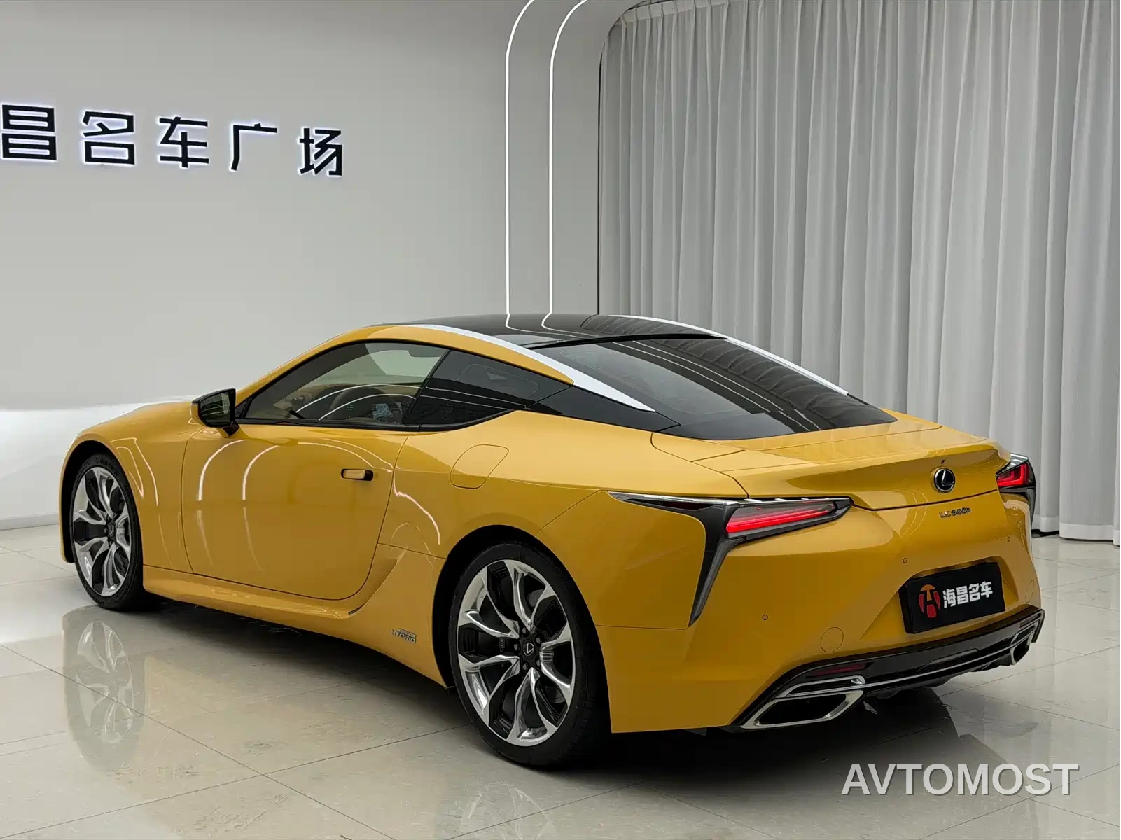 Lexus LC 2021 500h Special Edition — фото 4