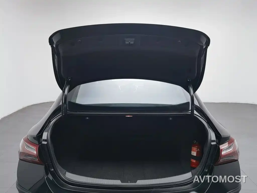 Chevrolet Malibu XL 2022 Redline 550T Auto Sharp Dynamic Edition — фото 14