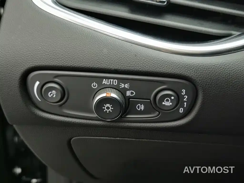 Chevrolet Malibu XL 2022 Redline 550T Auto Sharp Dynamic Edition — фото 18