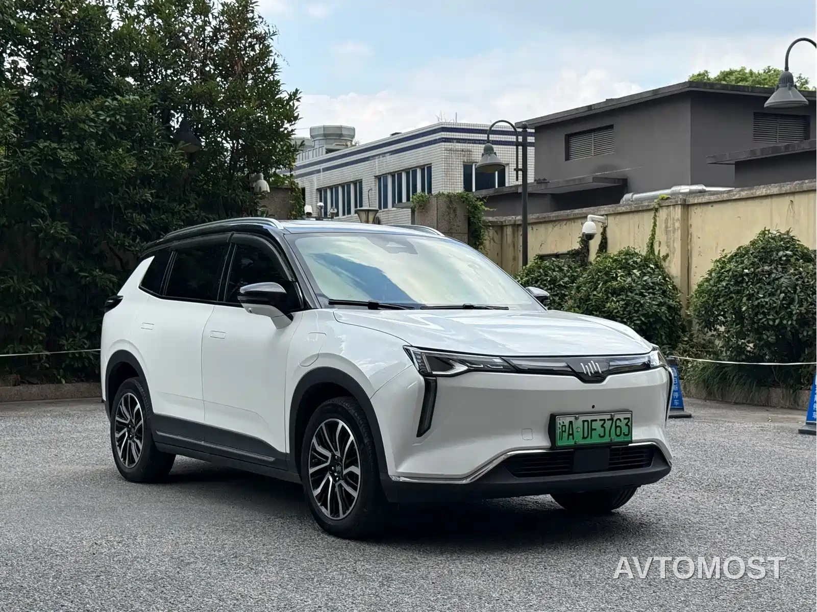 Weltmeister W6 2021 520km ACE Ultimate Smart Edition — фото 3
