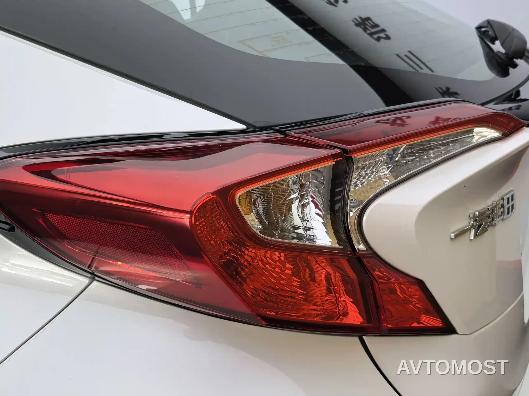 Toyota IZOA 2023 Hybrid 2.0L Yi-Xing Edition — фото 21