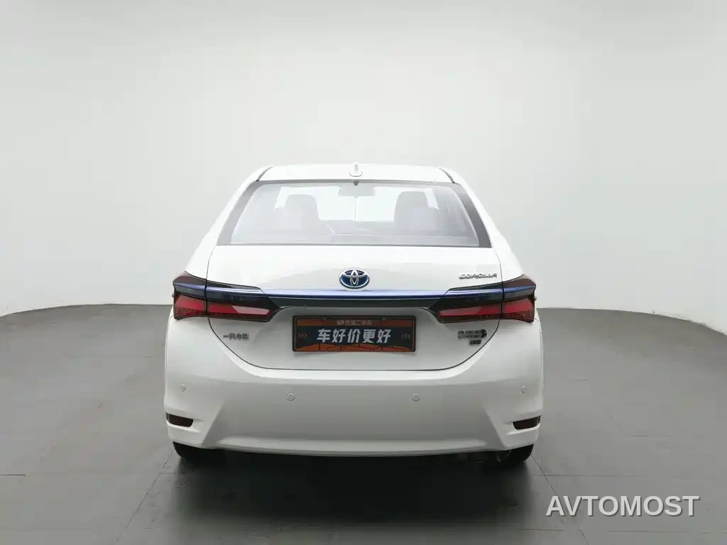 Toyota Corolla Twin Engine E+ 2020 1.8L E-CVT Comfort Edition — фото 3