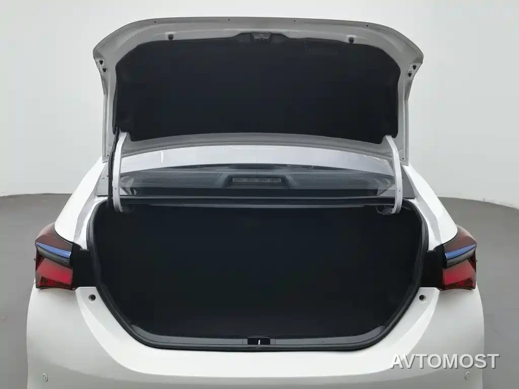 Toyota Corolla Twin Engine E+ 2020 1.8L E-CVT Comfort Edition — фото 14