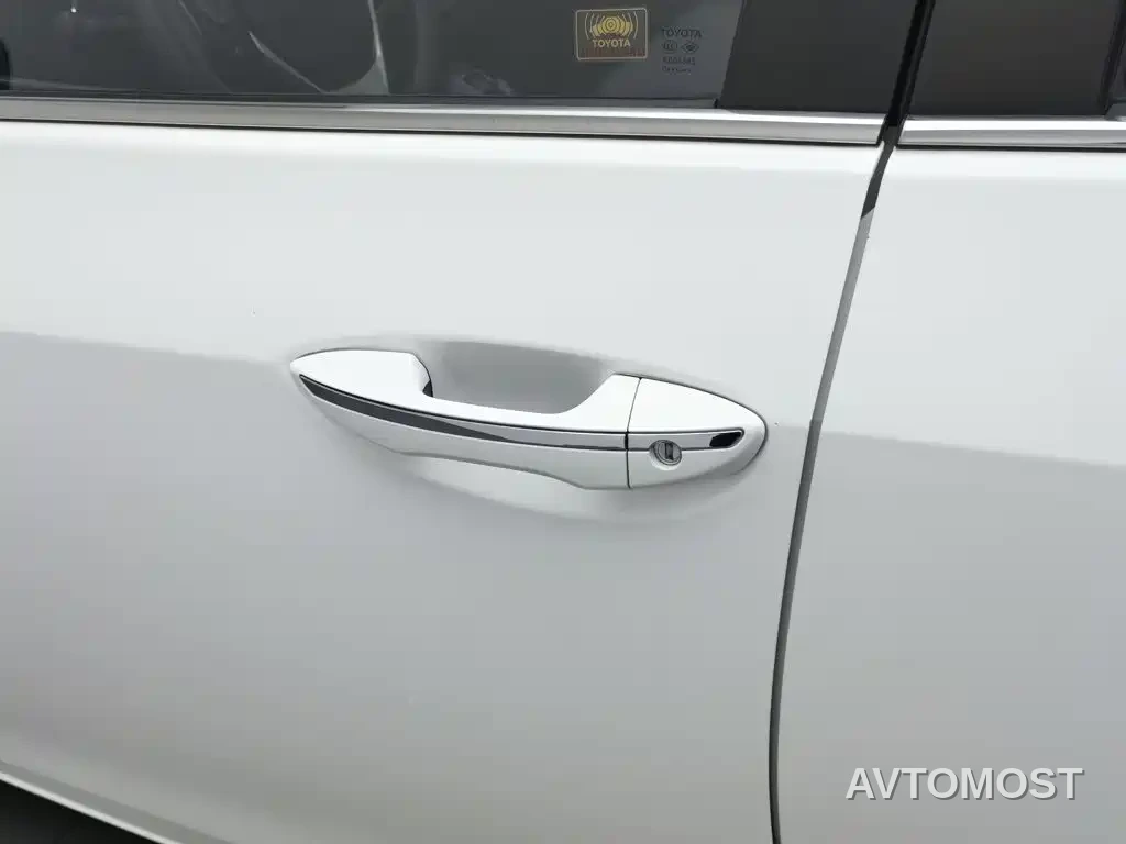 Toyota Corolla Twin Engine E+ 2020 1.8L E-CVT Comfort Edition — фото 16