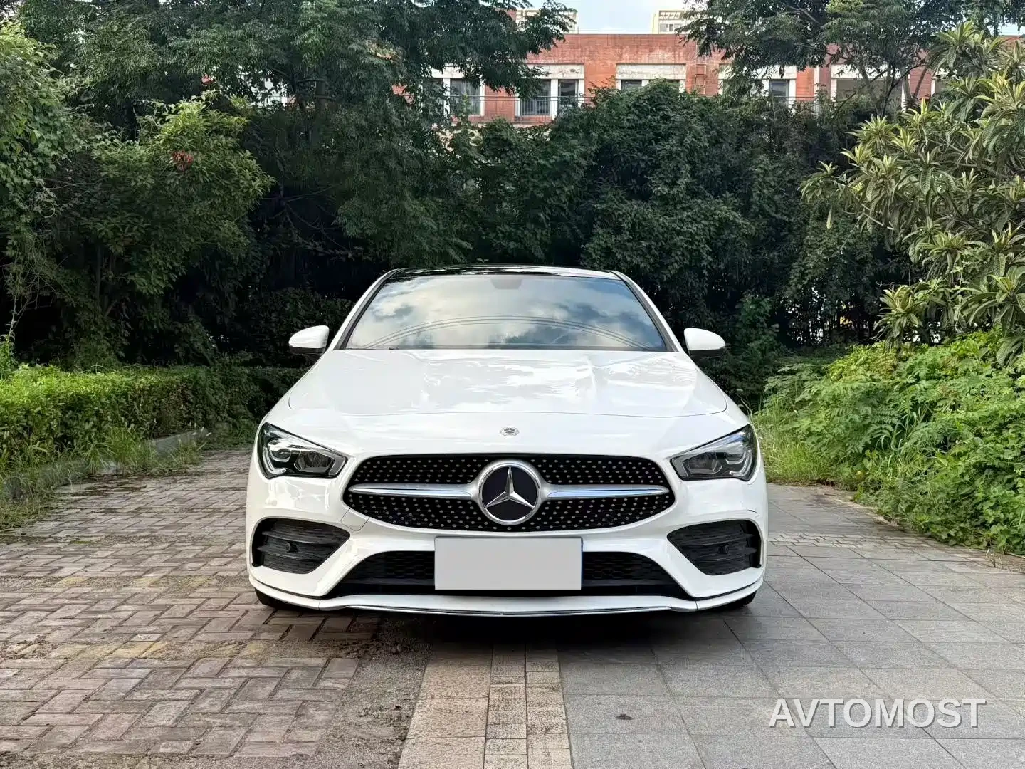 Mercedes-Benz CLA (Import) 2021 CLA 200 — фото 2