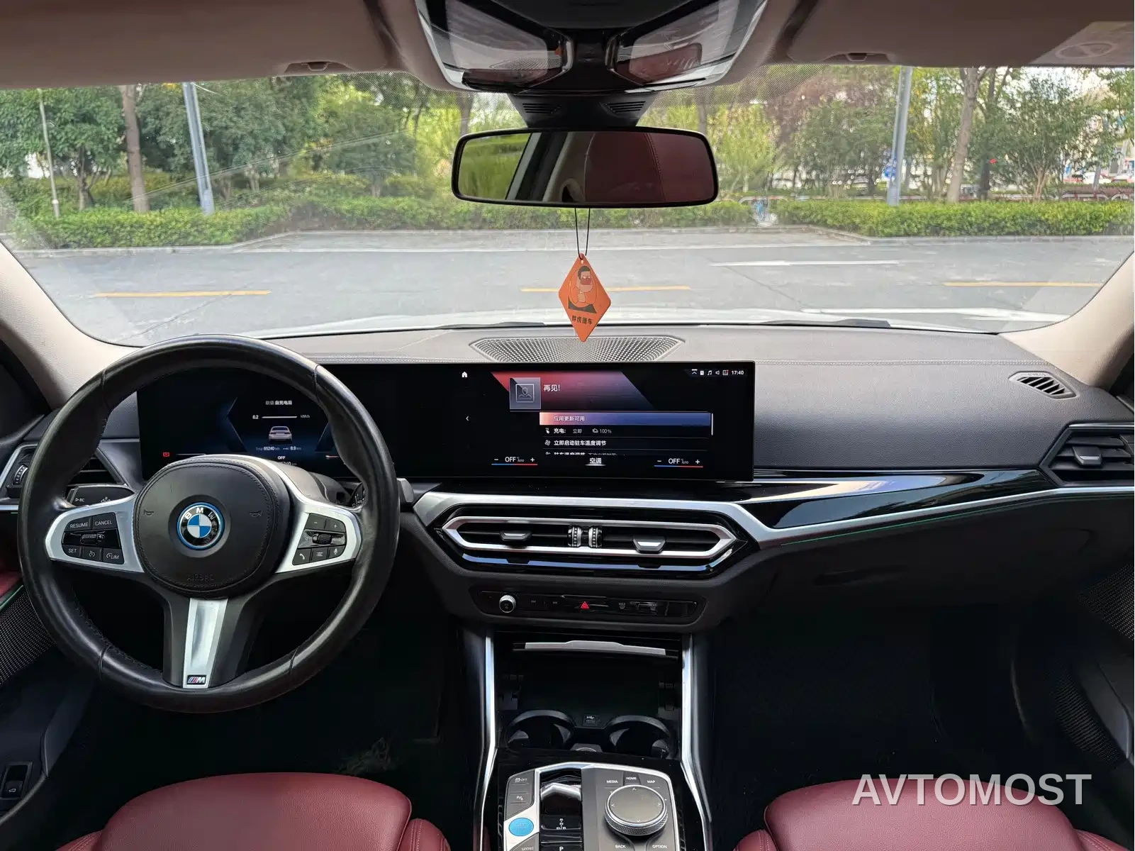 BMW i3 2022 eDrive 35 L — фото 12
