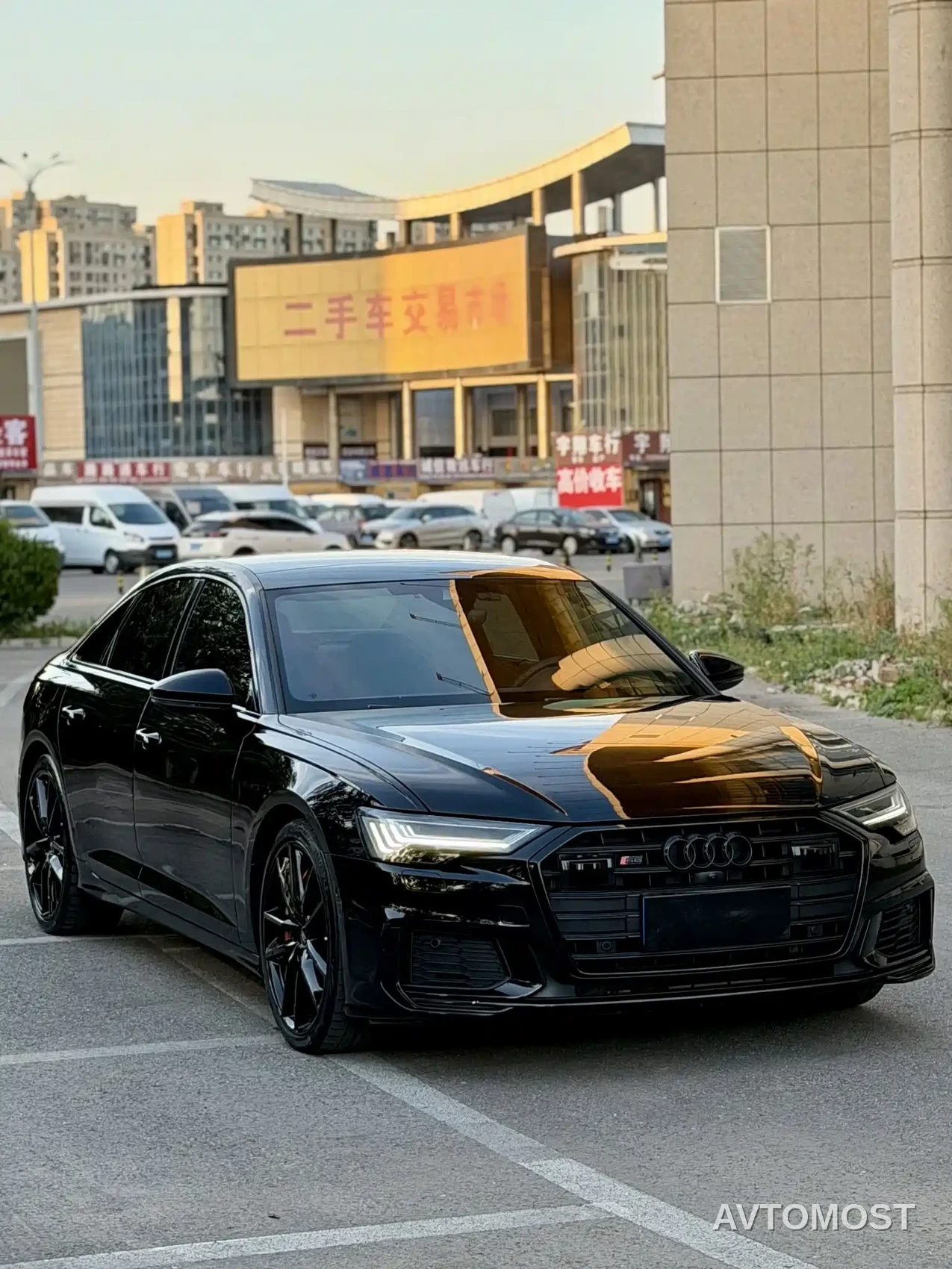Audi S6 2023 S6 2.9T — фото 3
