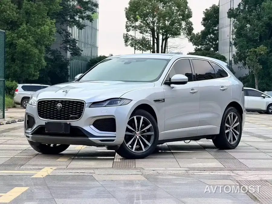 Jaguar F-PACE 2022 P250