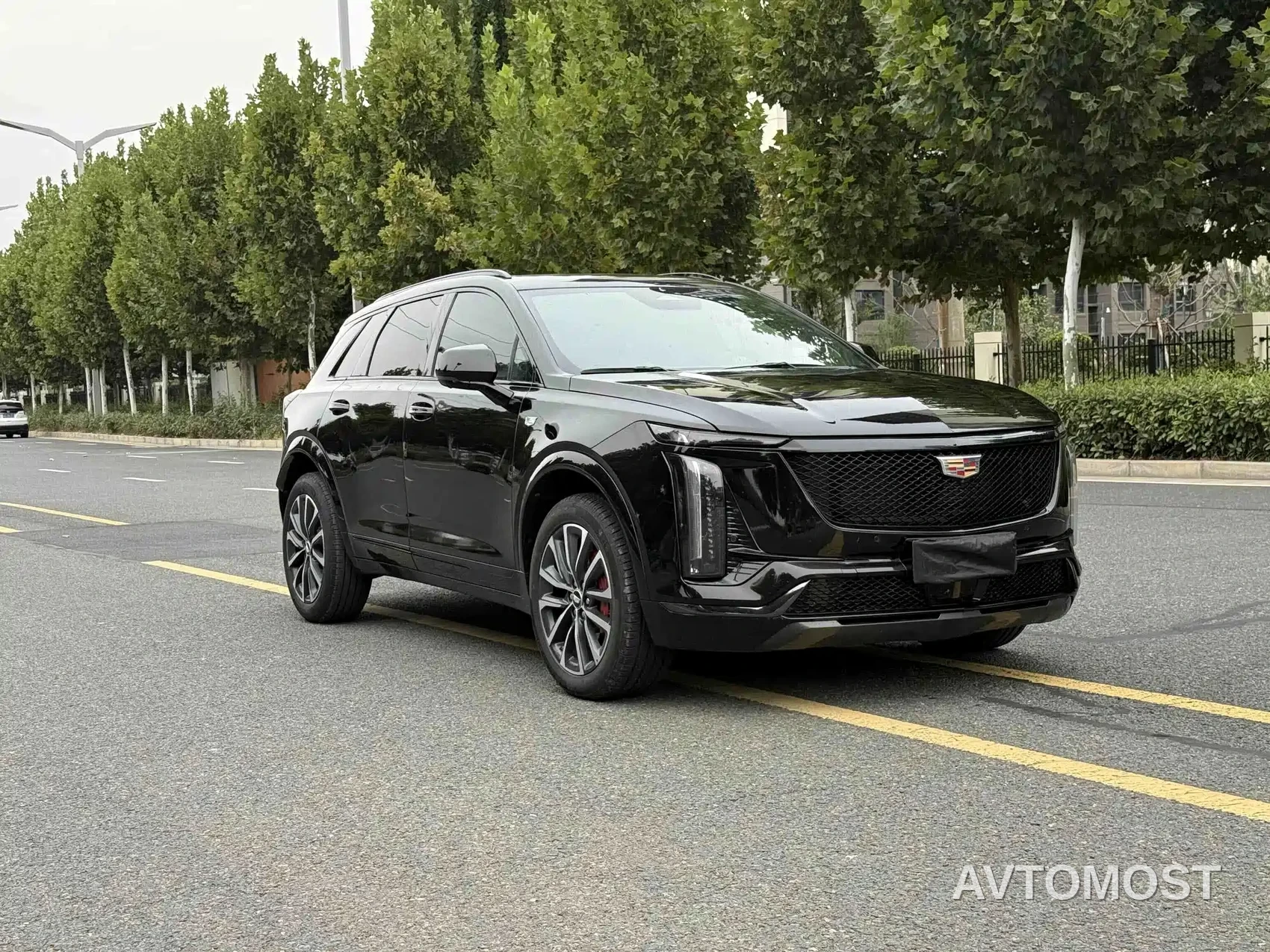 Cadillac XT5 2025 2.0T Premium Model — фото 5