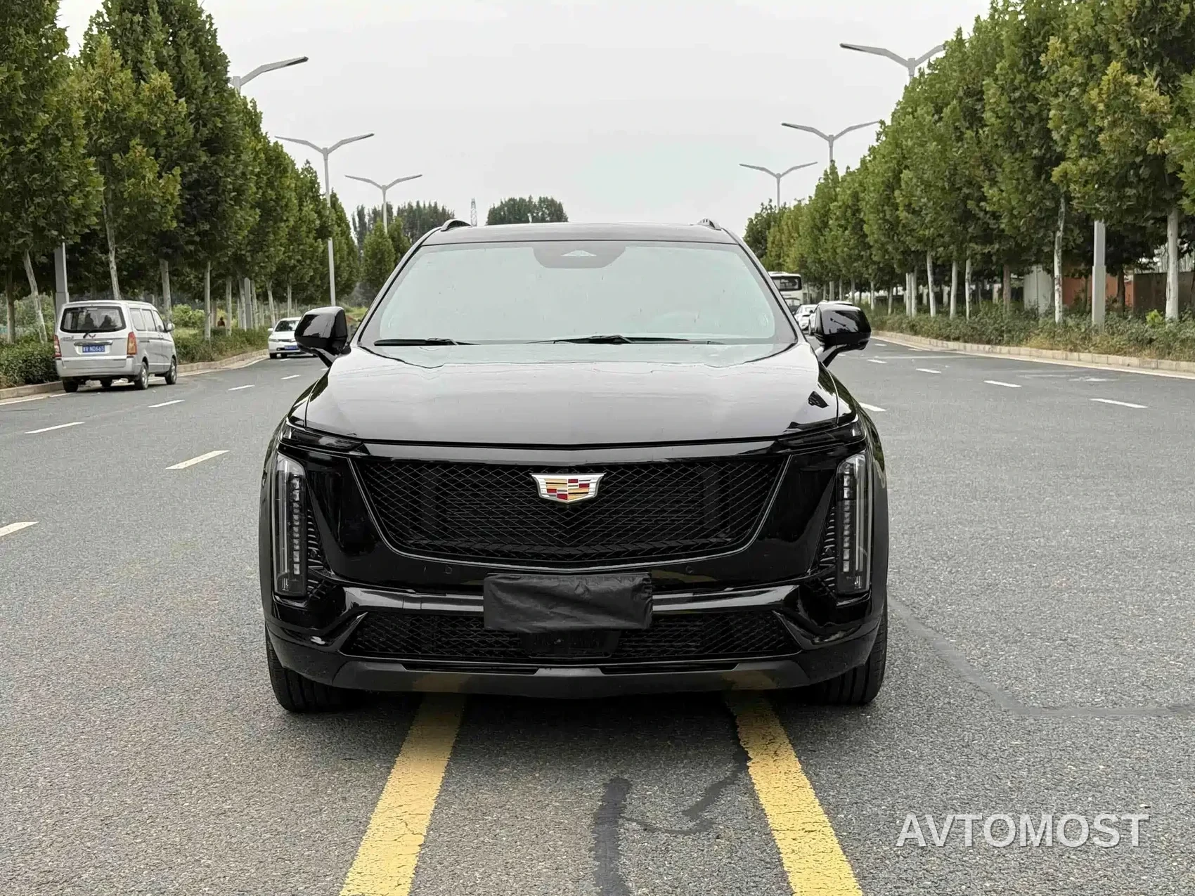 Cadillac XT5 2025 2.0T Premium Model — фото 8