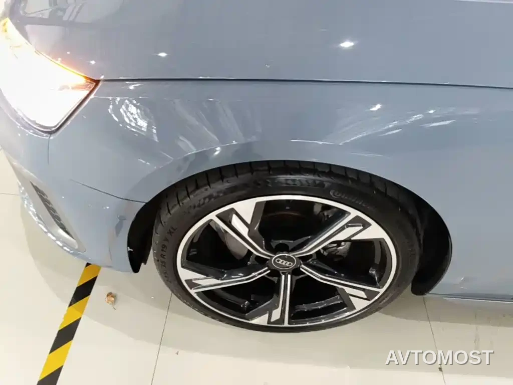 Audi A4L 2022 40 TFSI quattro RS Kit Burning Speed — фото 15