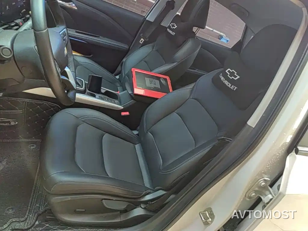 Chevrolet Monza 2023 1.3T Mild Hybrid Automatic Premium Edition — фото 13