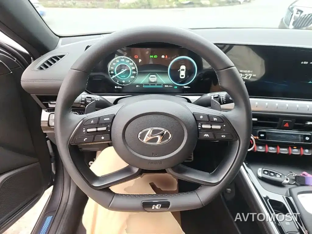 Hyundai Fista 2023 270T N Line DLX Luxury Edition — фото 10