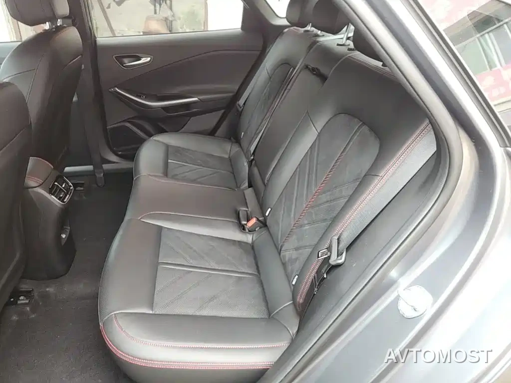 Hyundai Fista 2023 270T N Line DLX Luxury Edition — фото 15
