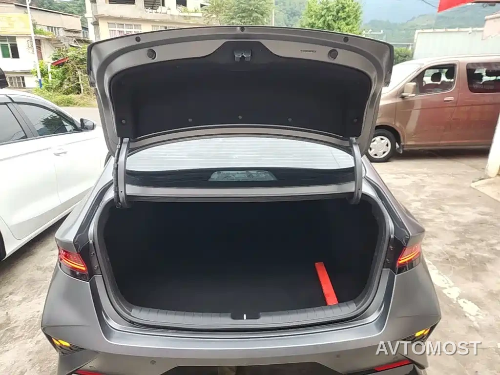 Hyundai Fista 2023 270T N Line DLX Luxury Edition — фото 17