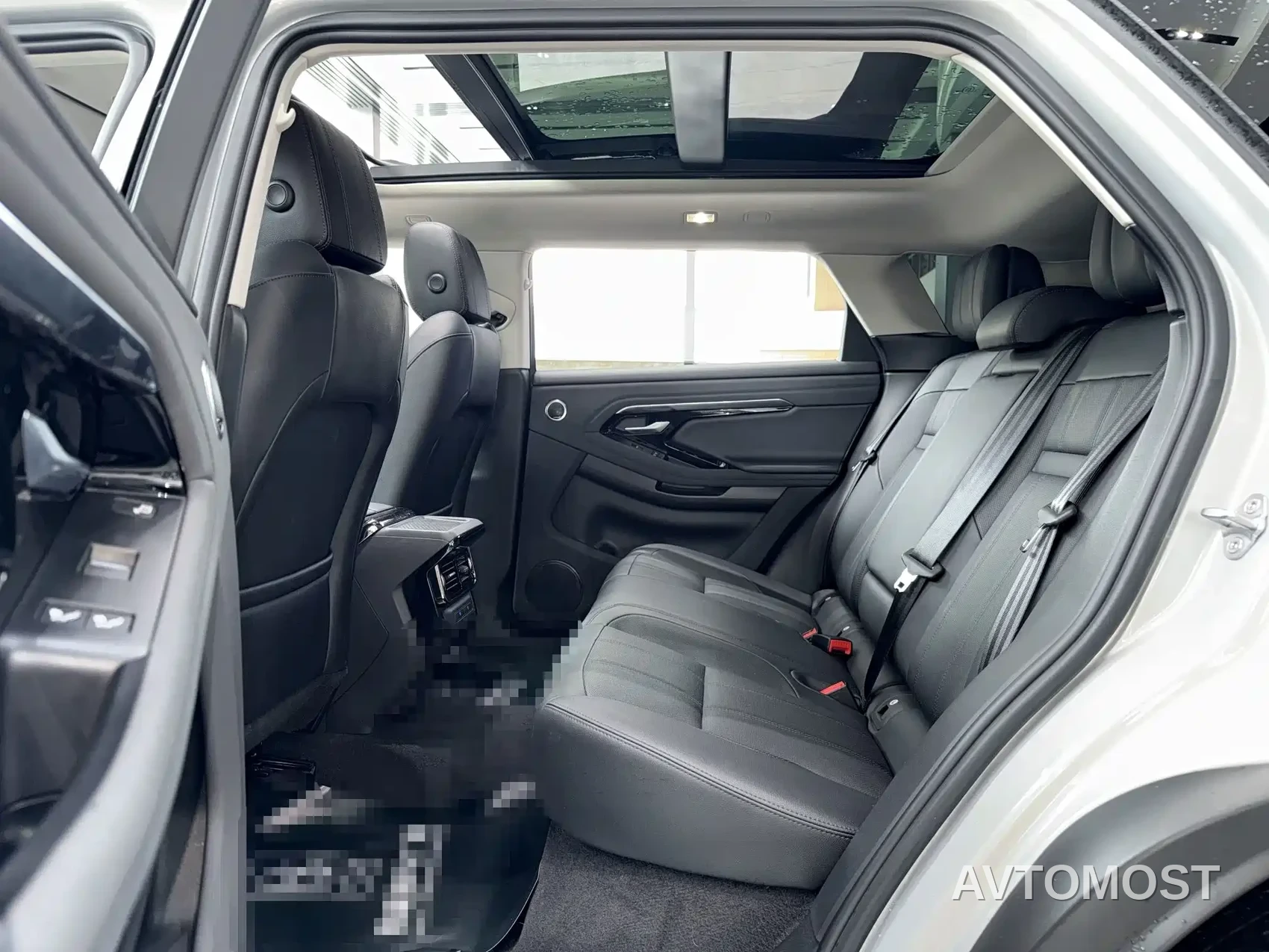 Land Rover Range Rover Evoque 2021 Range Rover Evoque L 249PS R-Dynamic SE Luxury Edition — фото 3