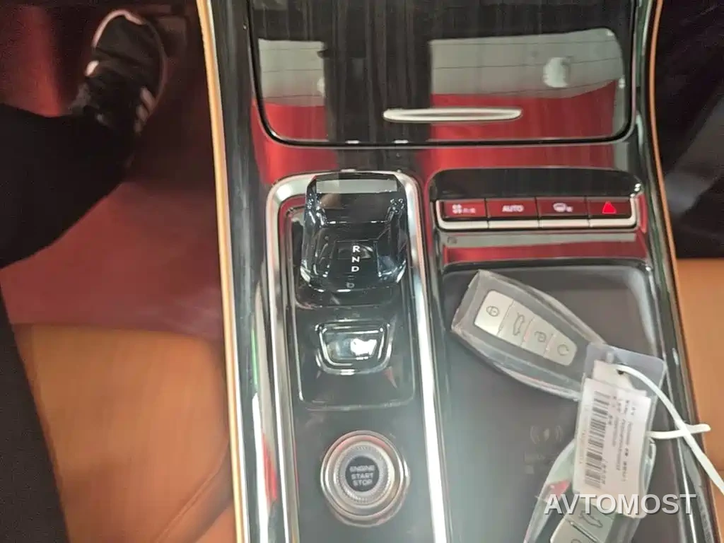 Geely Boyue L 2025 4th Gen 1.5TD DCT Splendor — фото 12