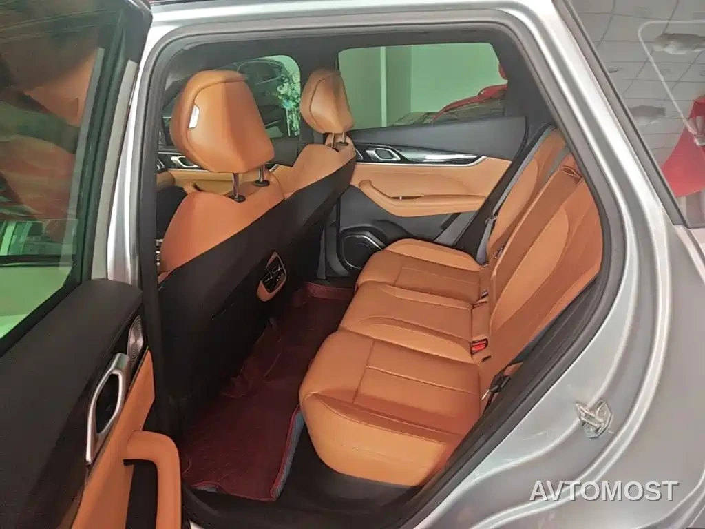 Geely Boyue L 2025 4th Gen 1.5TD DCT Splendor — фото 15