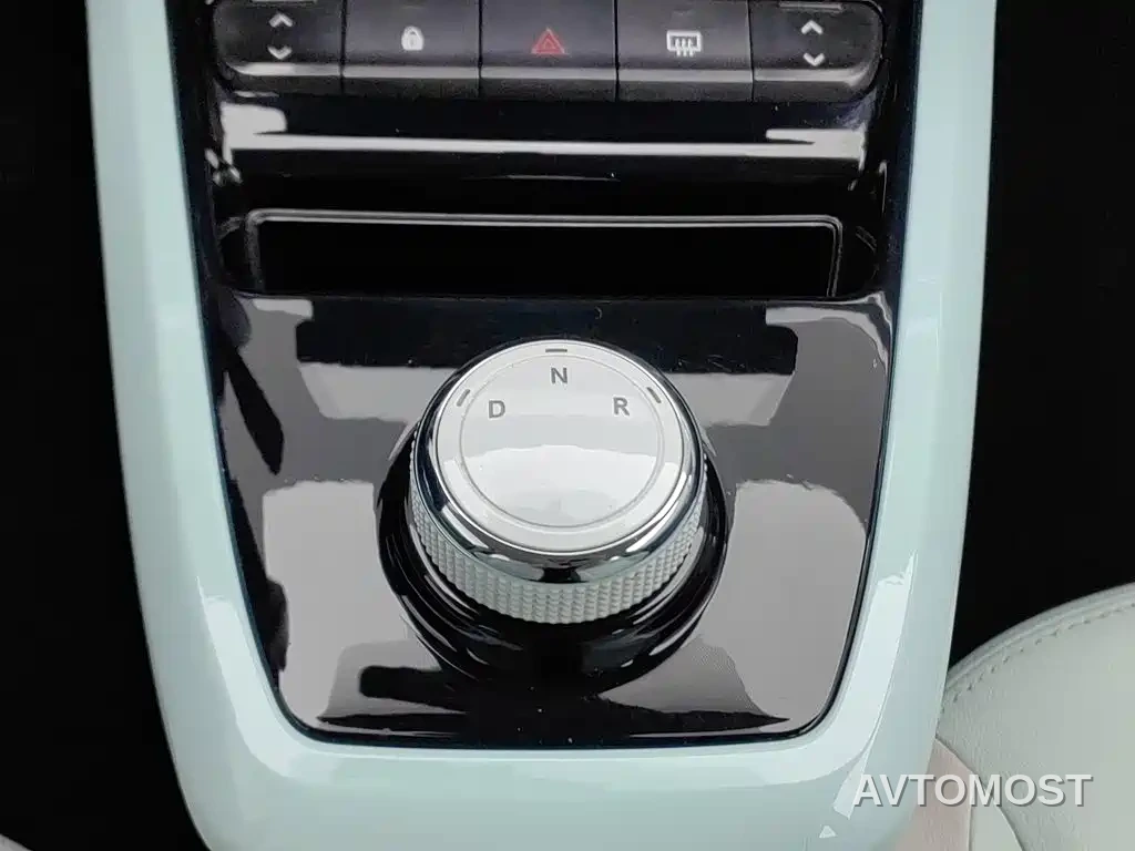 Dongfeng Yipai Nano BOX 2022 Facelift Breeze Edition 201KM Standard — фото 13
