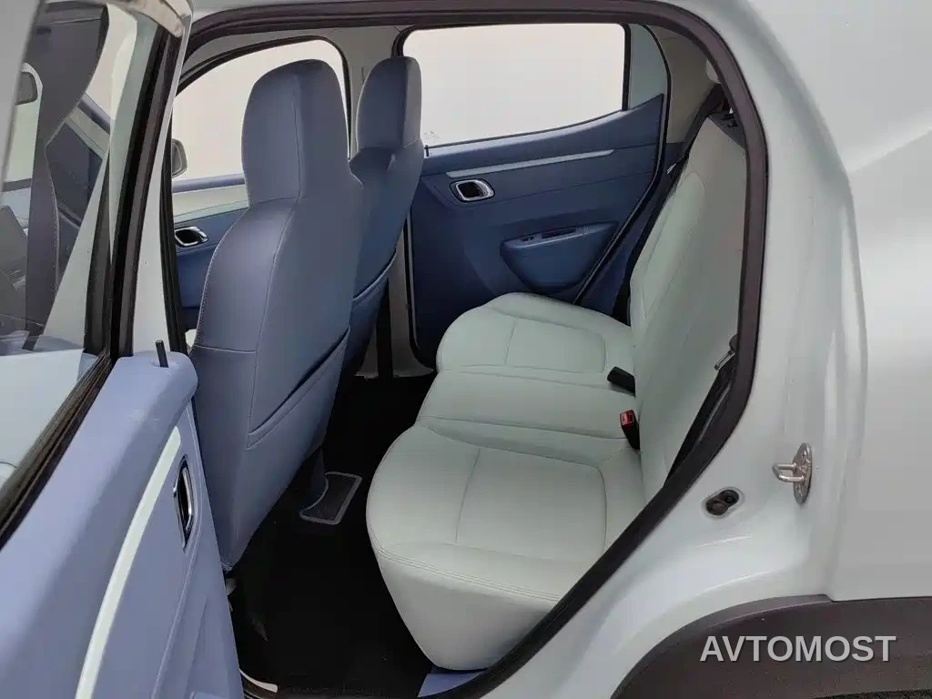 Dongfeng Yipai Nano BOX 2022 Facelift Breeze Edition 201KM Standard — фото 15
