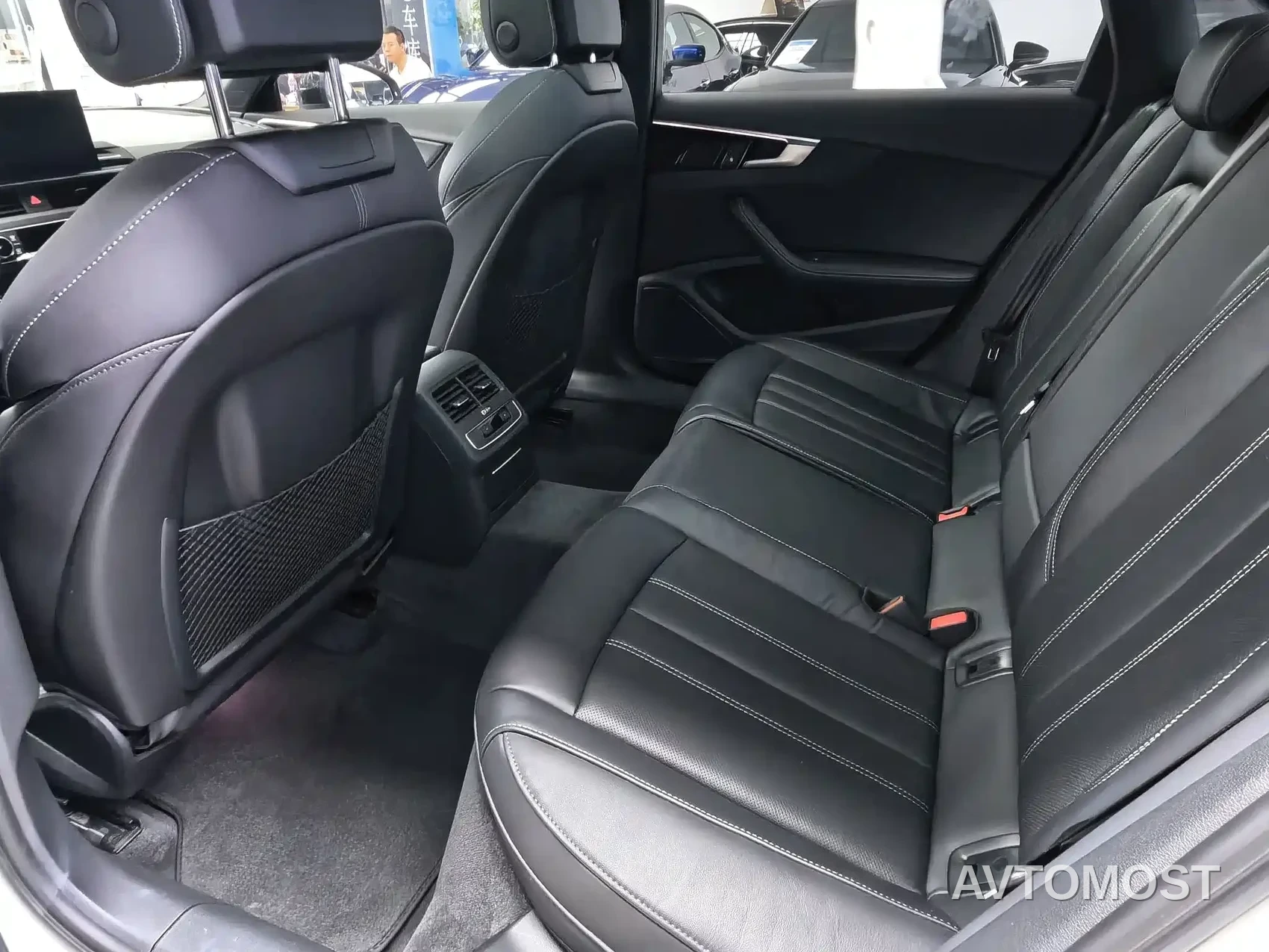 Audi A4L 2023 40 TFSI Bang&Olufsen Starlight Edition — фото 13