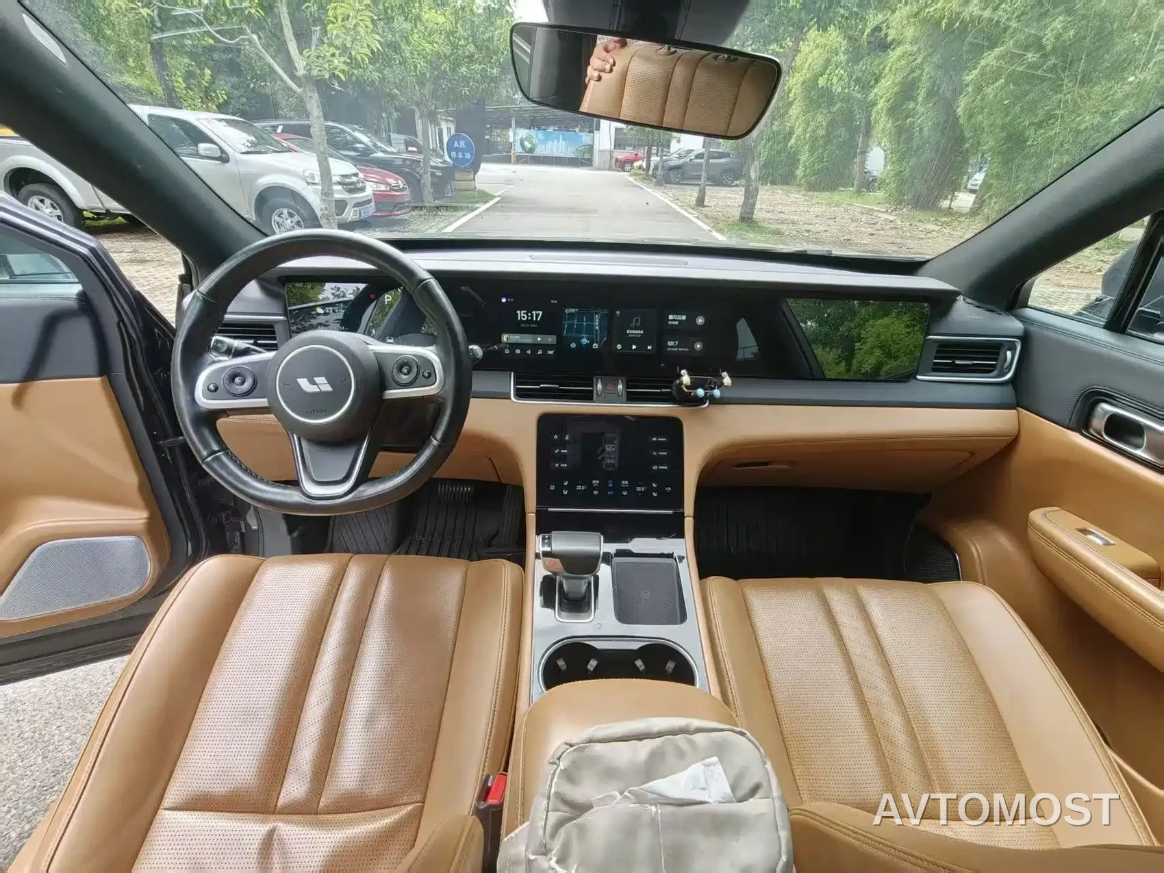 Li ONE 2020 Extended Range 6-seater — фото 9
