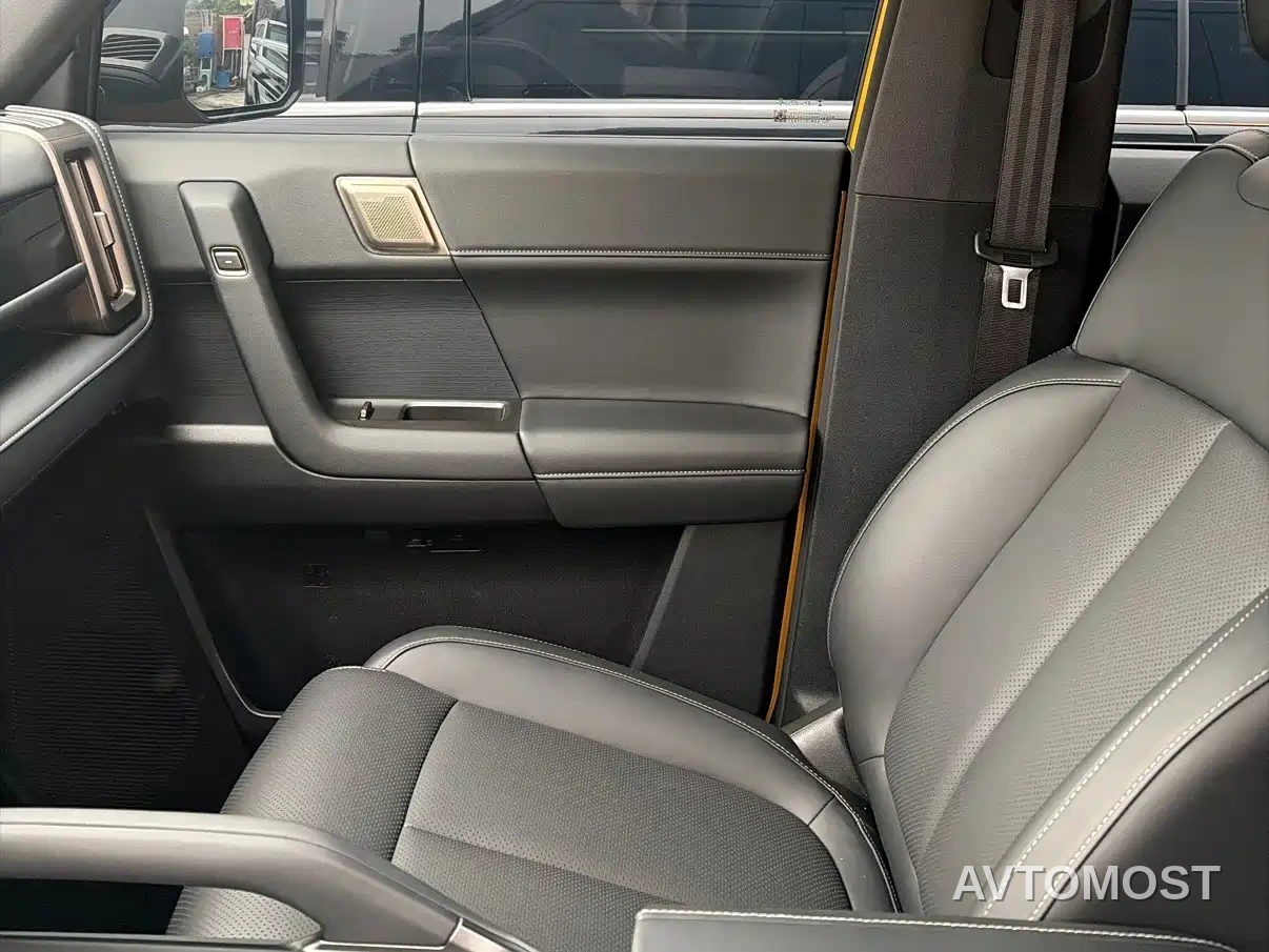 Chery Fengyun Storm X3L 2025 Model 4WD Premium Edition — фото 10