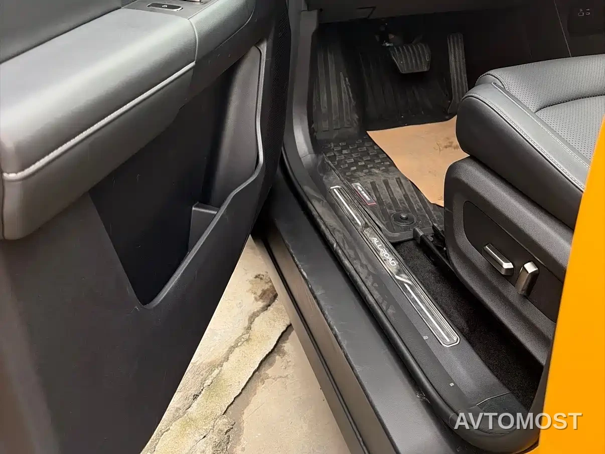 Chery Fengyun Storm X3L 2025 Model 4WD Premium Edition — фото 13
