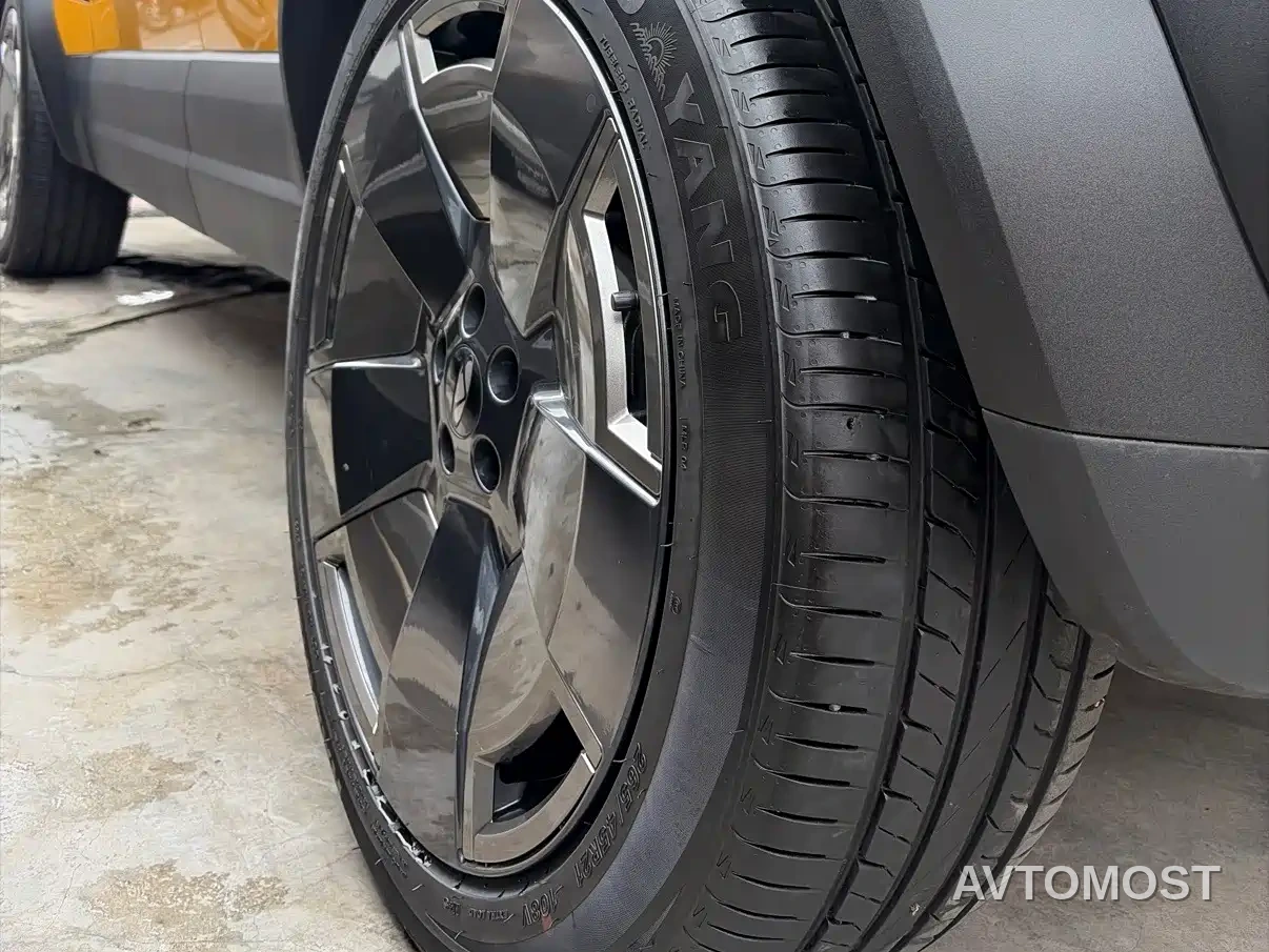 Chery Fengyun Storm X3L 2025 Model 4WD Premium Edition — фото 21