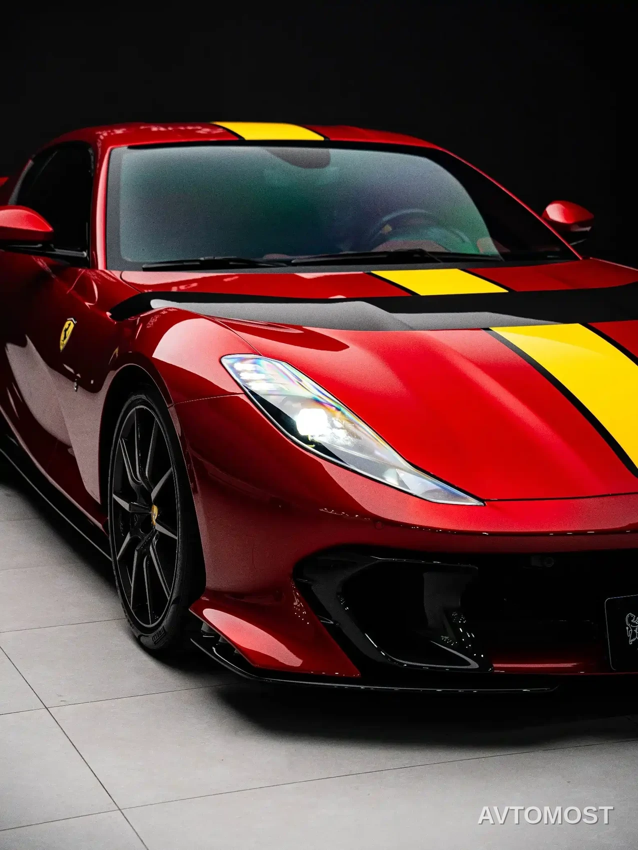 Ferrari 812 2021 812 Competizione — фото 4