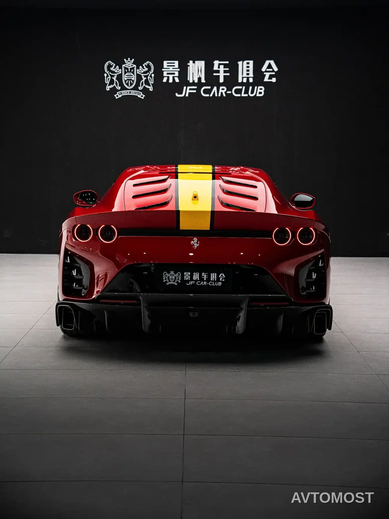 Ferrari 812 2021 812 Competizione — фото 36