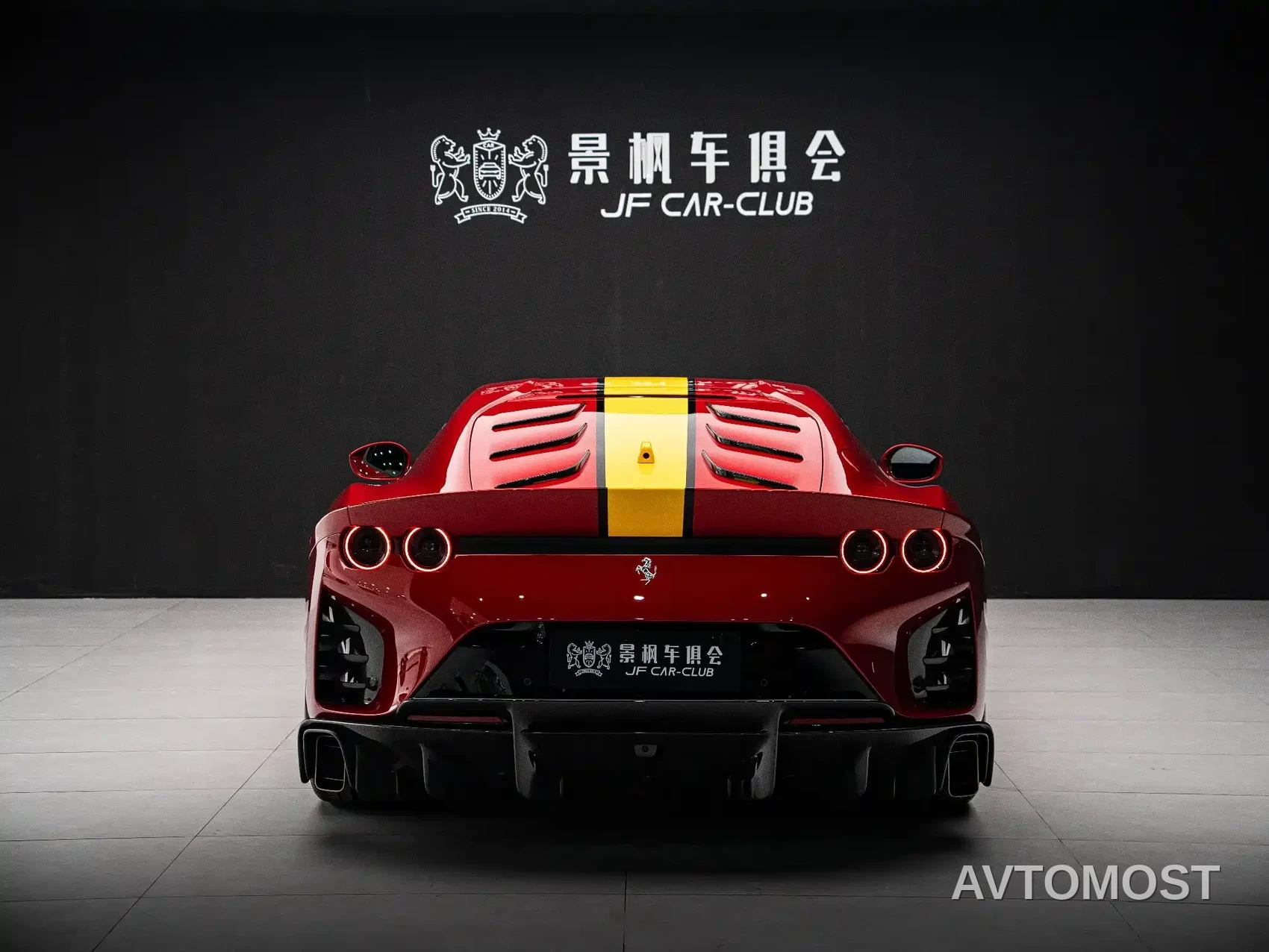 Ferrari 812 2021 812 Competizione — фото 37