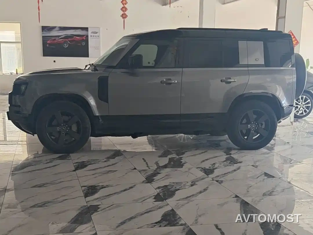 Land Rover Defender 2022 110 P400 X-DYNAMIC HSE — фото 2