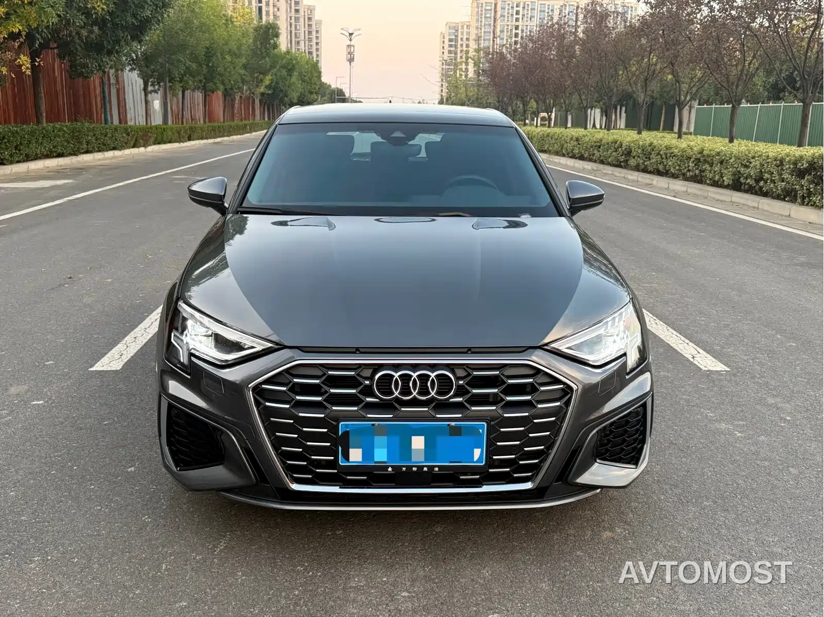 Audi A3 2024 Model Sportback 35 TFSI Luxury Sport — фото 2