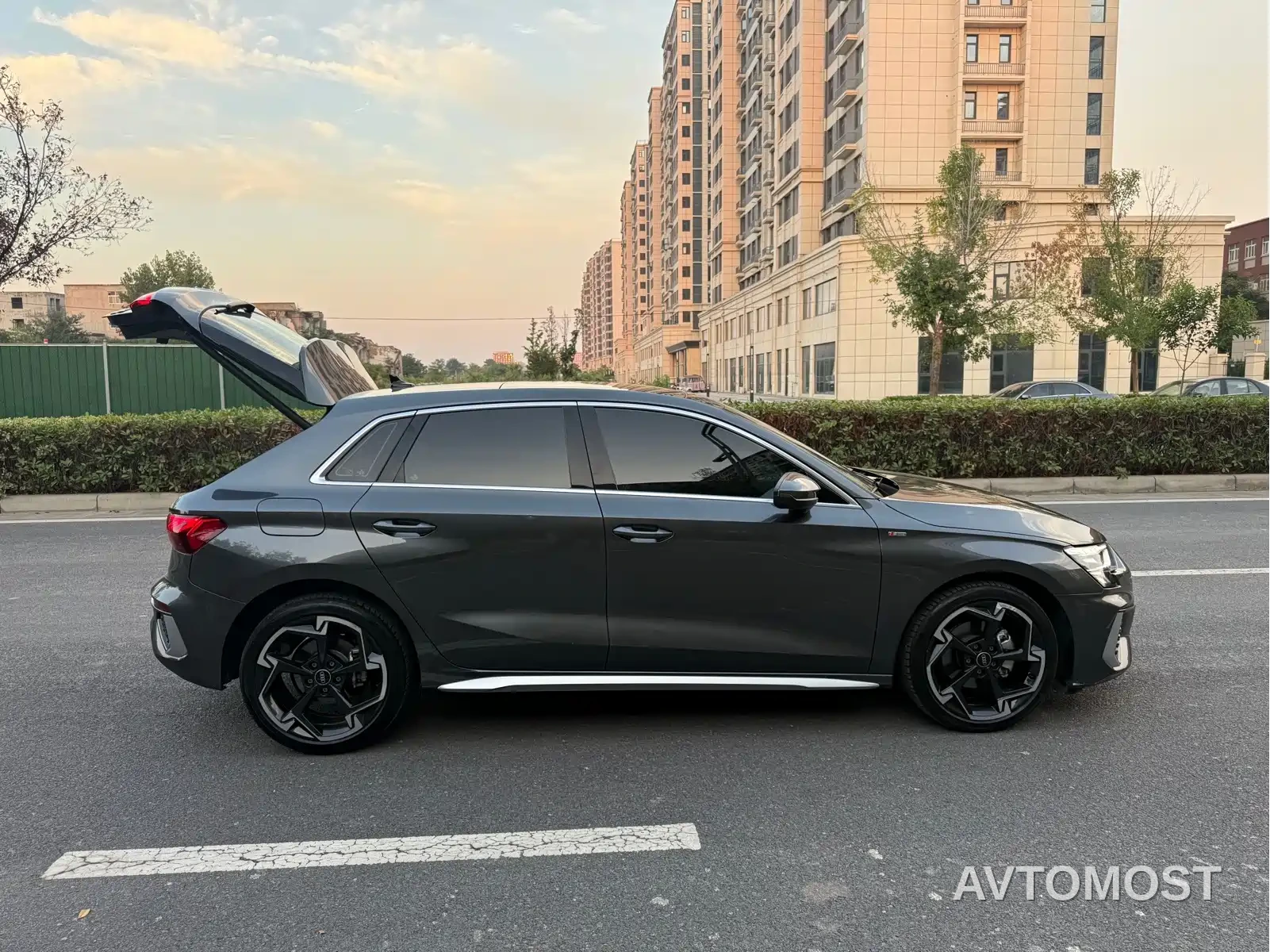 Audi A3 2024 Model Sportback 35 TFSI Luxury Sport — фото 14