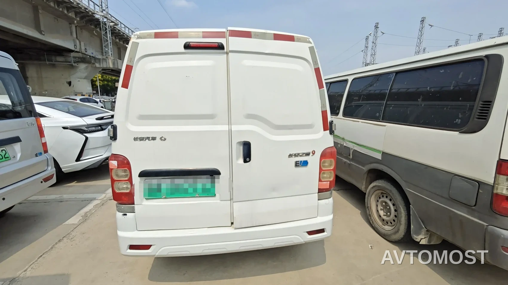 Changan Star 9 EV 2021 Pure Electric Multi-purpose Vehicle 7-seater 55kW — фото 5