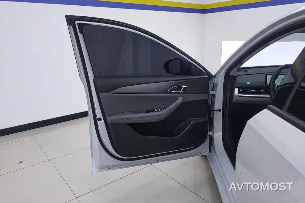Geely Galaxy A7 2025 EM-i 70km Luxury Edition — фото 7