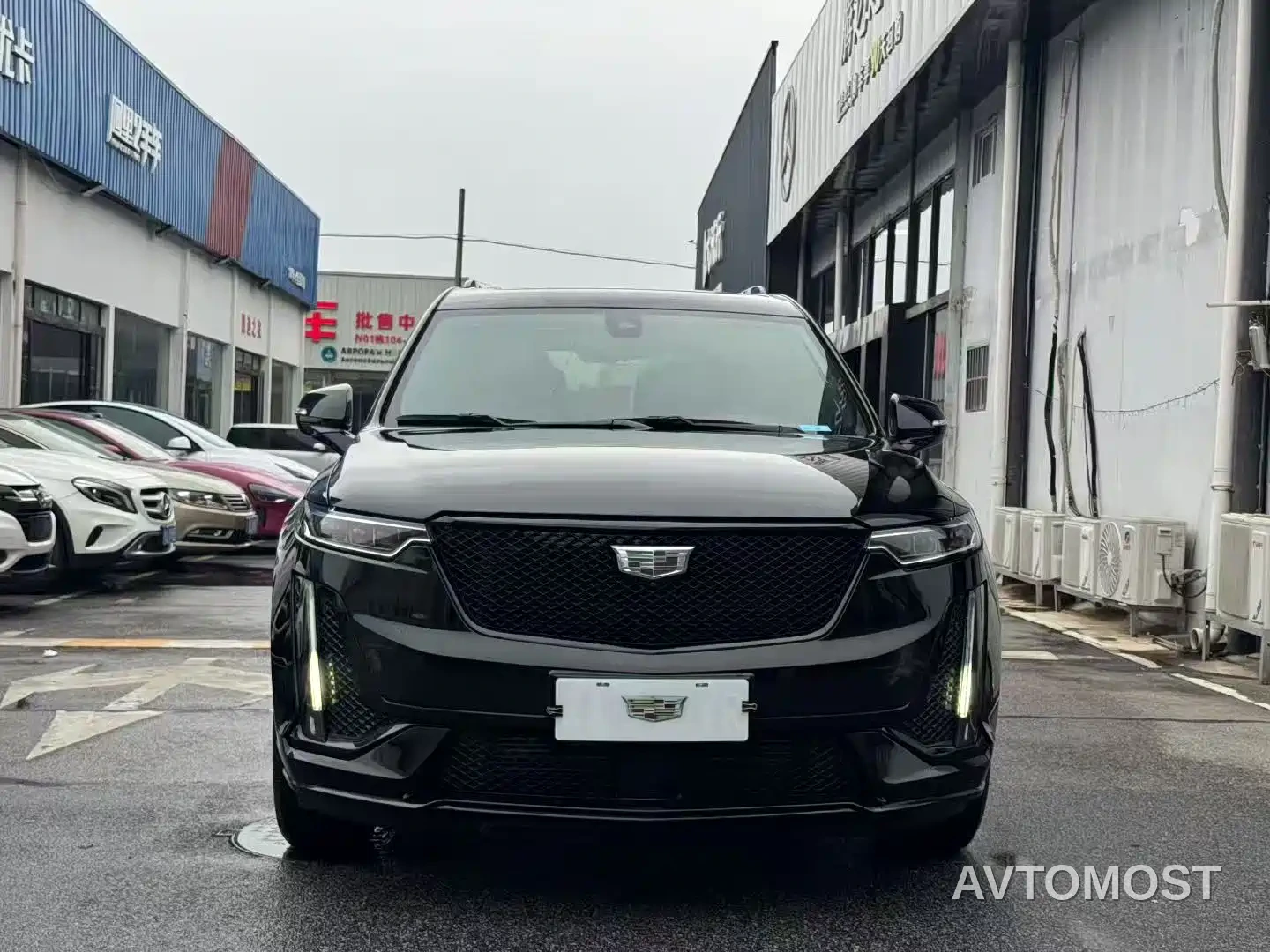 Cadillac XT6 2025 2.0T 6-Seater AWD Executive Black Label Edition — фото 2